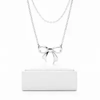 عقد Pearl Bow